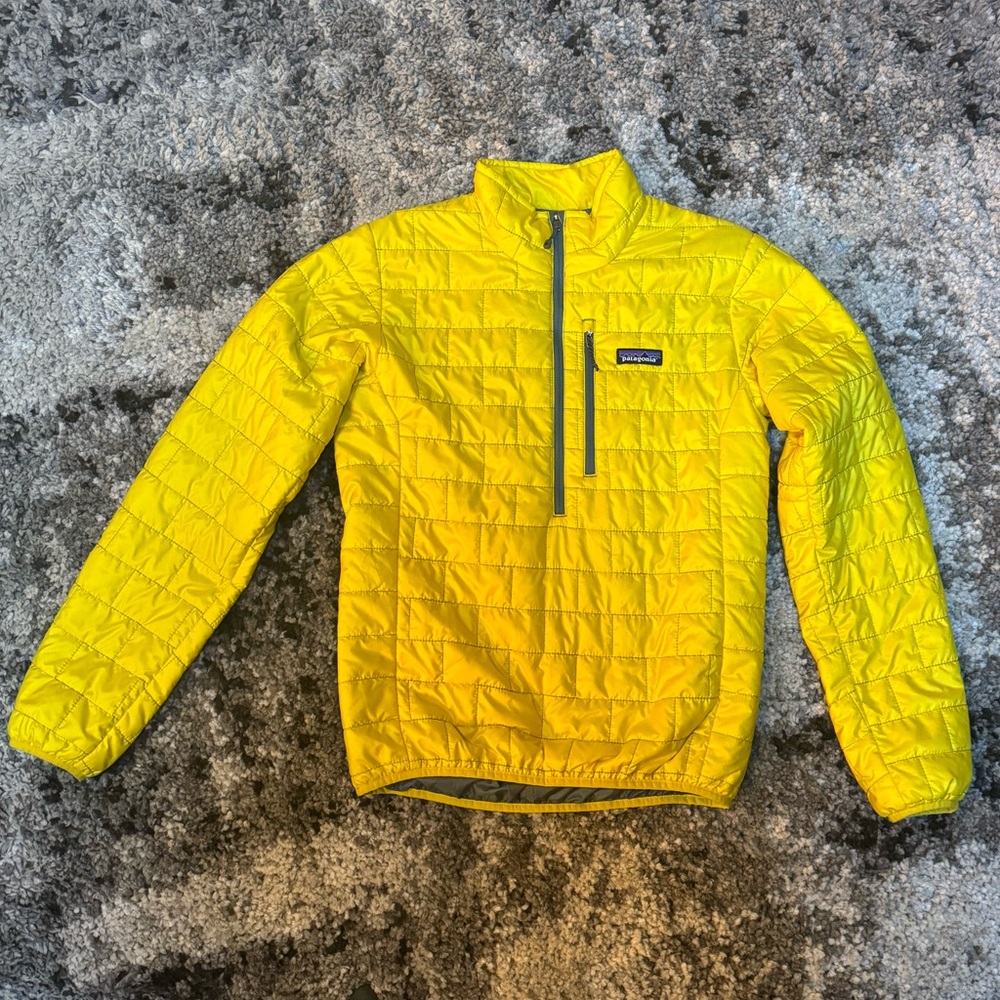 Patagonia quarter zip puffer down jacket